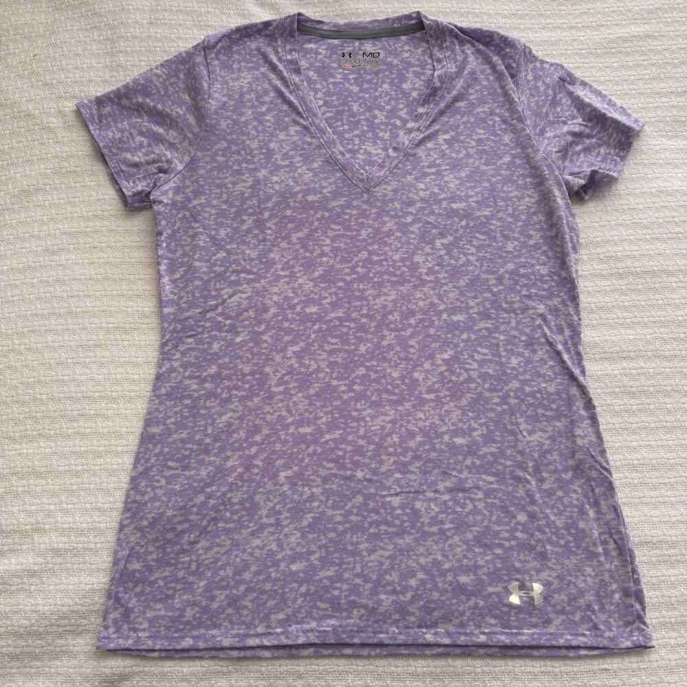M Under Armour Purple and White Short-Sleeve T-Shirt
